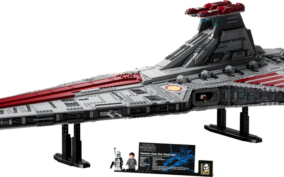 LEGO Star Wars UCS Le croiseur d’assaut de classe Venator de la République (75367)